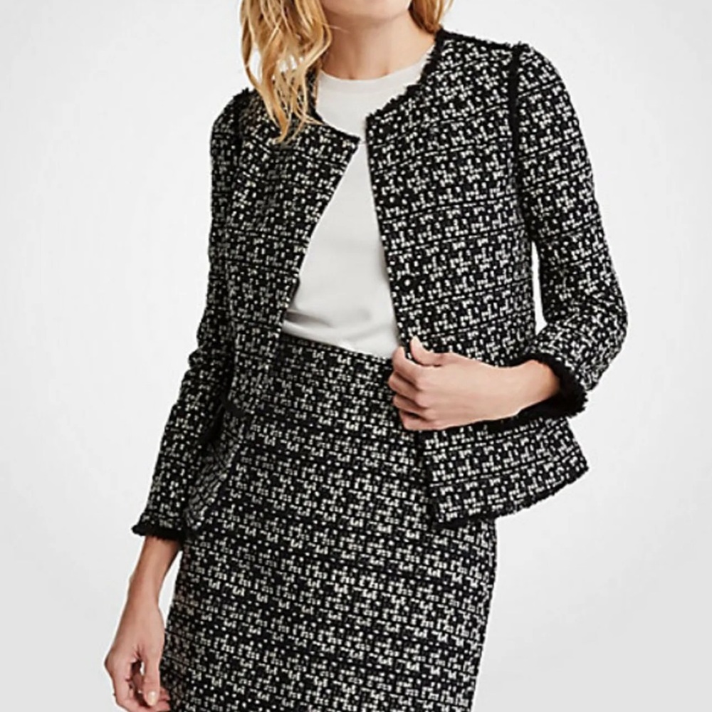 ANN TAYLOR black and white 3/4 sleeve tweed blazer and matching skirt